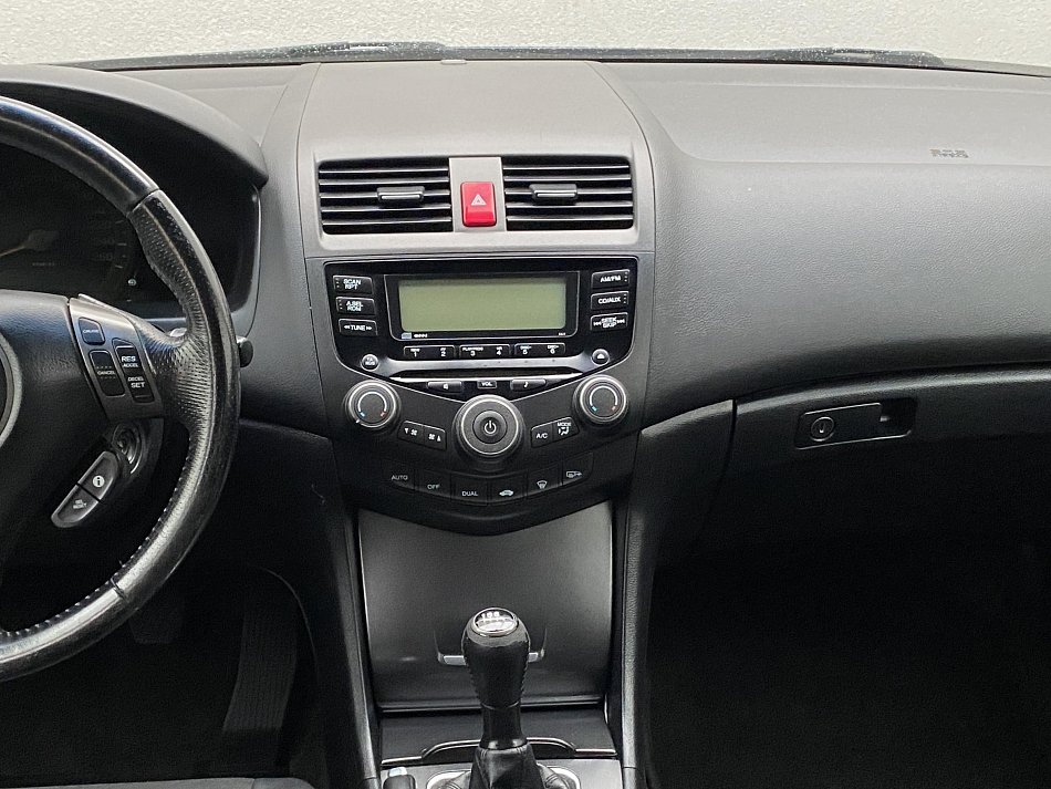 Honda Accord 2.2i-CTDi 