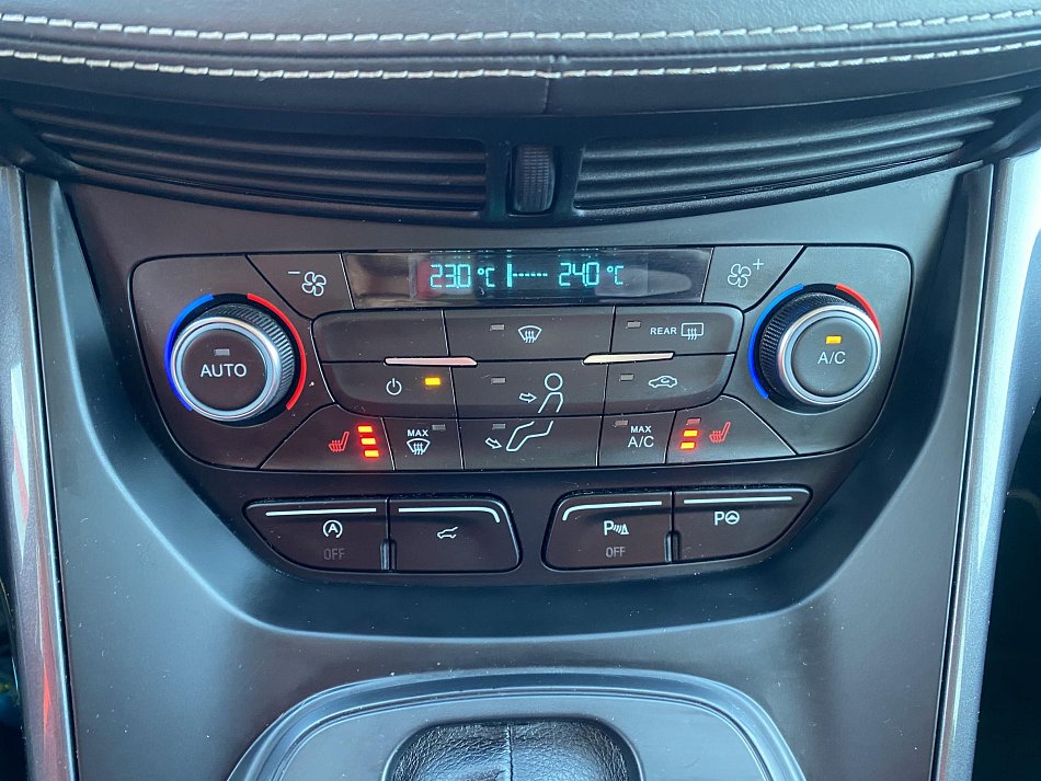 Ford Kuga 2.0 TDCi Vignale 4x4