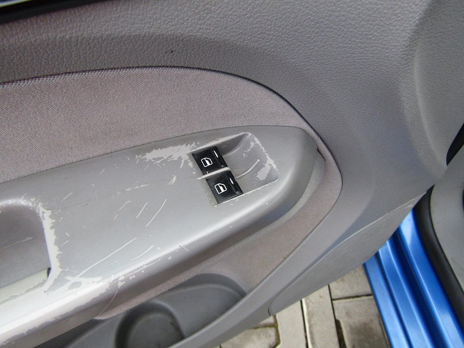 Volkswagen Caddy 1.6i Life