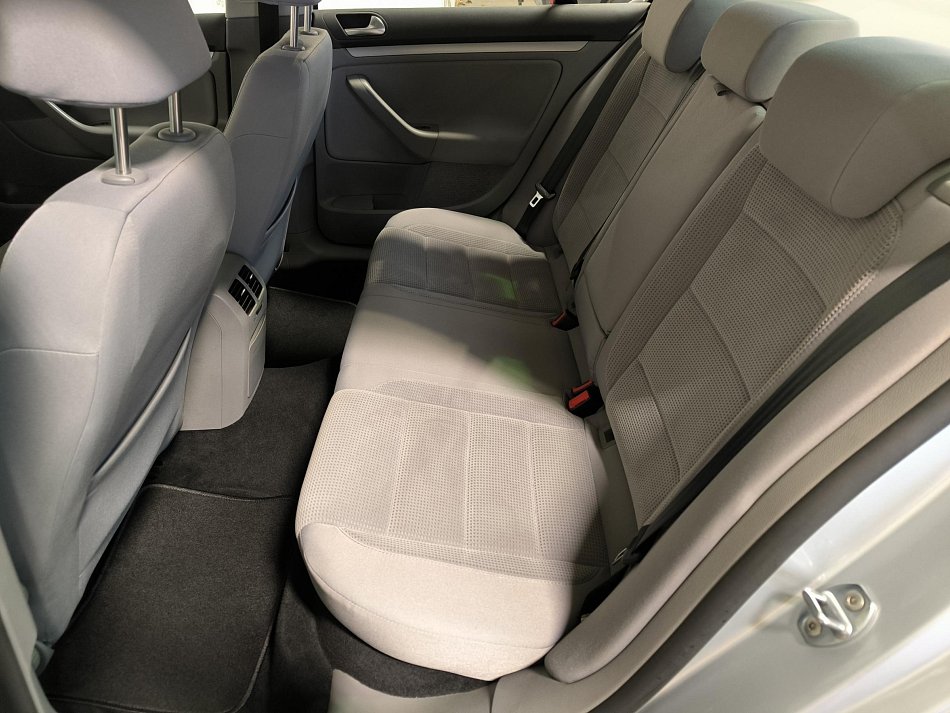 Volkswagen Jetta 1.6 Comfortline