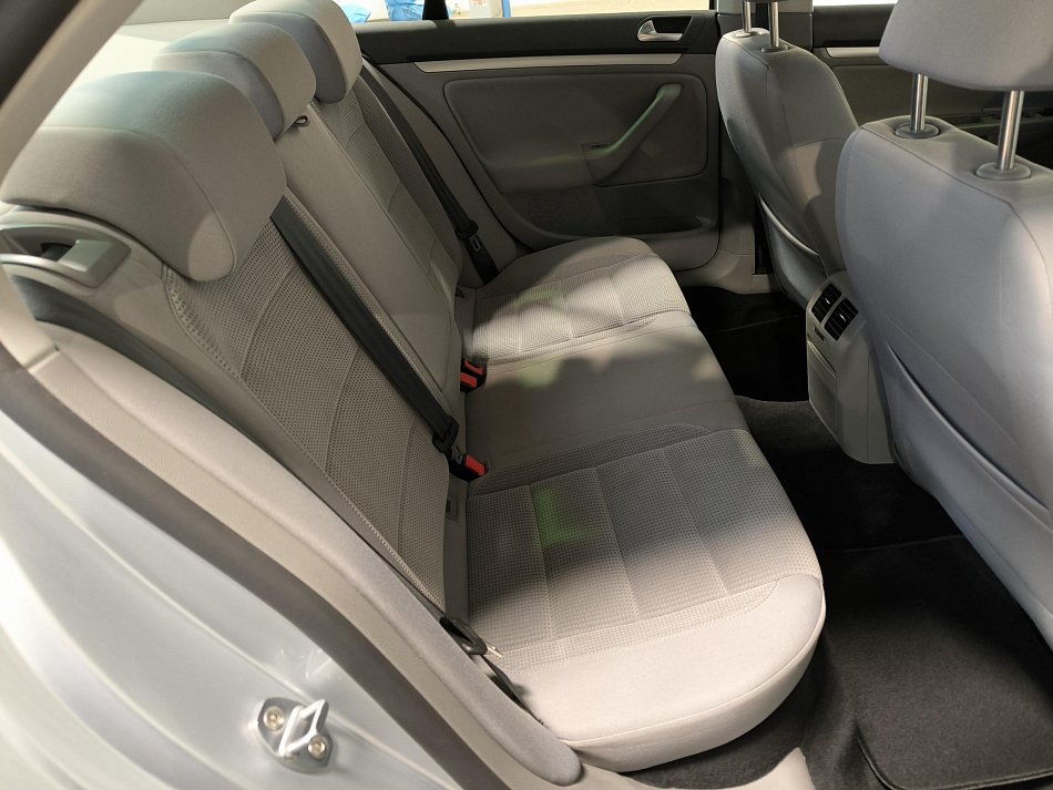 Volkswagen Jetta 1.6 Comfortline