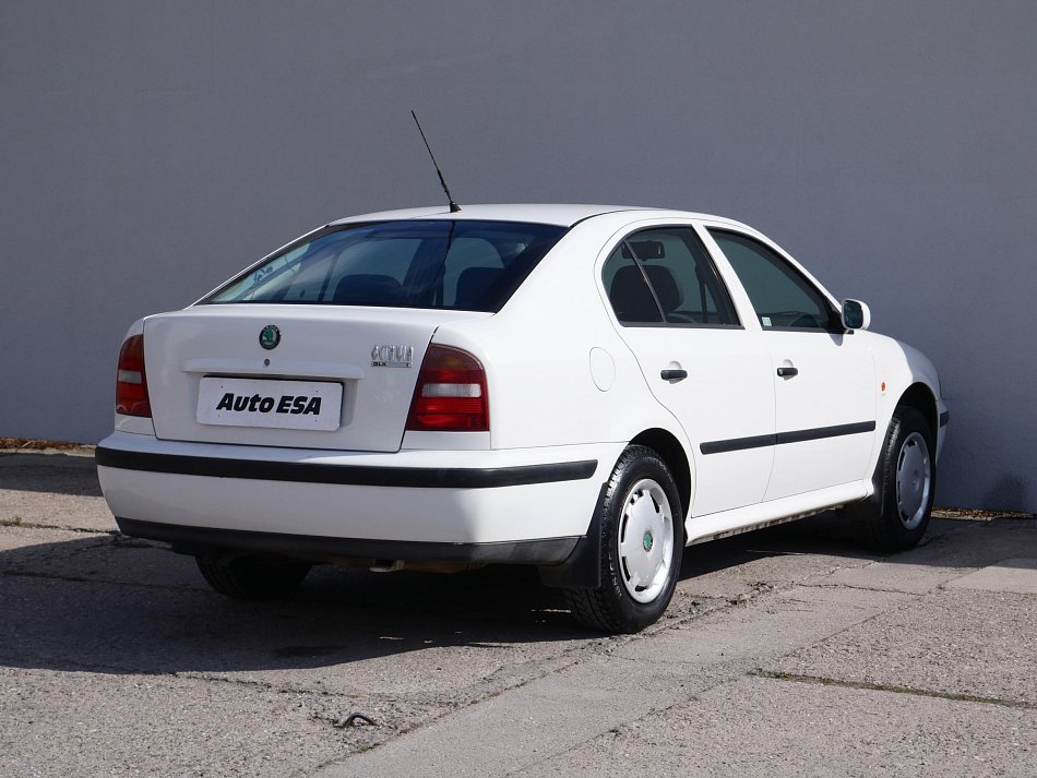 Škoda Octavia 1.6i 