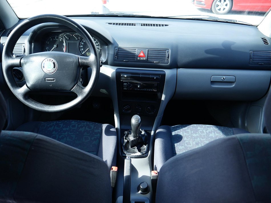 Škoda Octavia 1.6i 