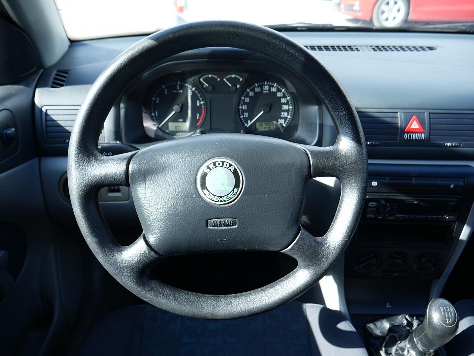 Škoda Octavia 1.6i 
