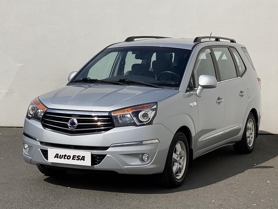 SsangYong Rodius 2.2e-XDi  7míst
