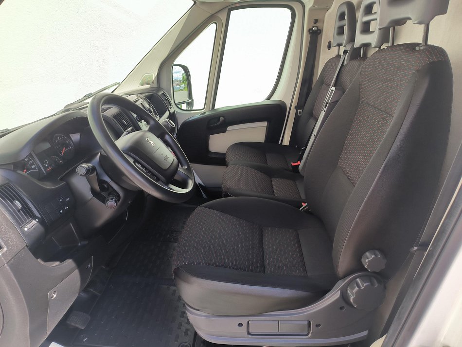 Peugeot Boxer 2.0HDi Active L4H2