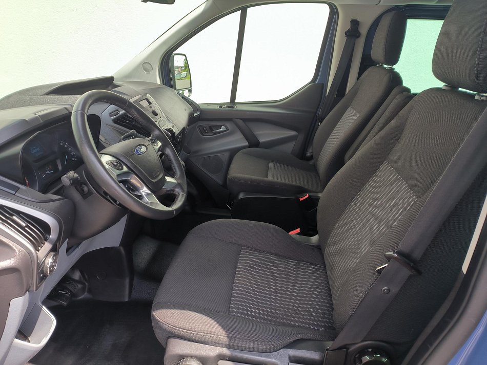 Ford Transit Custom 2.2TDCi Trend L2 9míst