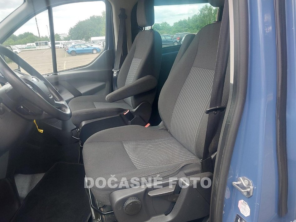 Ford Transit Custom 2.2TDCi Trend L2 9míst