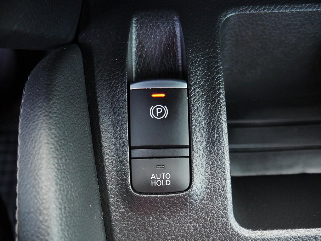 Nissan Qashqai 1.3 DIG-T 