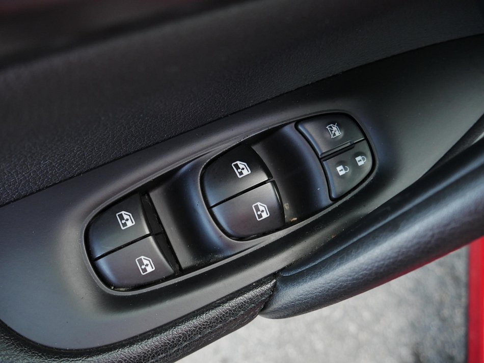 Nissan Qashqai 1.3 DIG-T 