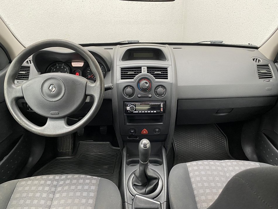 Renault Mégane 1.4i 