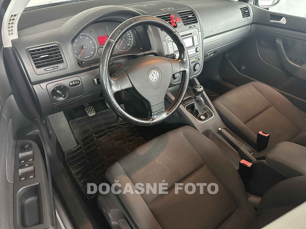 Volkswagen Golf 1.6i Trendline