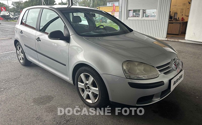 Volkswagen Golf 1.6i Trendline