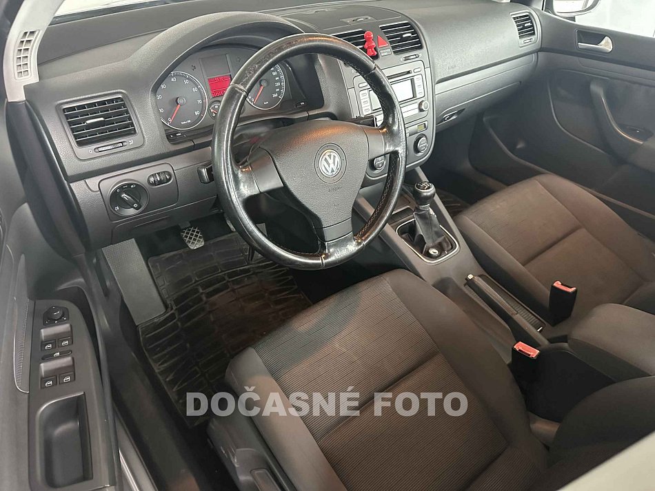 Volkswagen Golf 1.6i Trendline