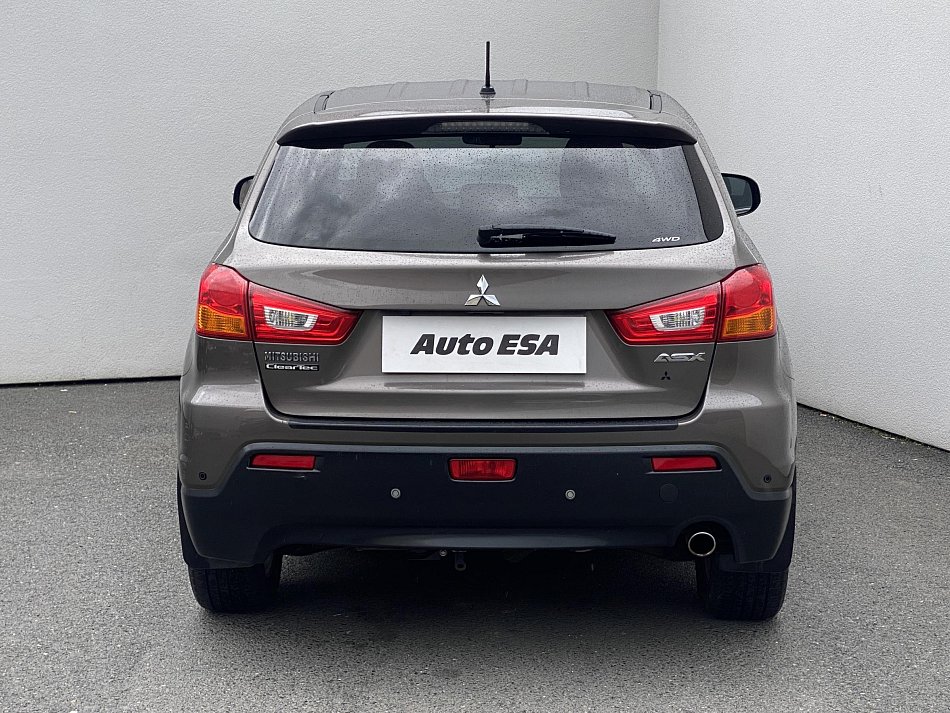 Mitsubishi ASX 1.8 Di-D  4x4