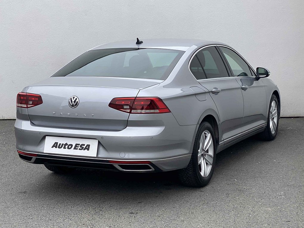 Volkswagen Passat 2.0TDi Elegance