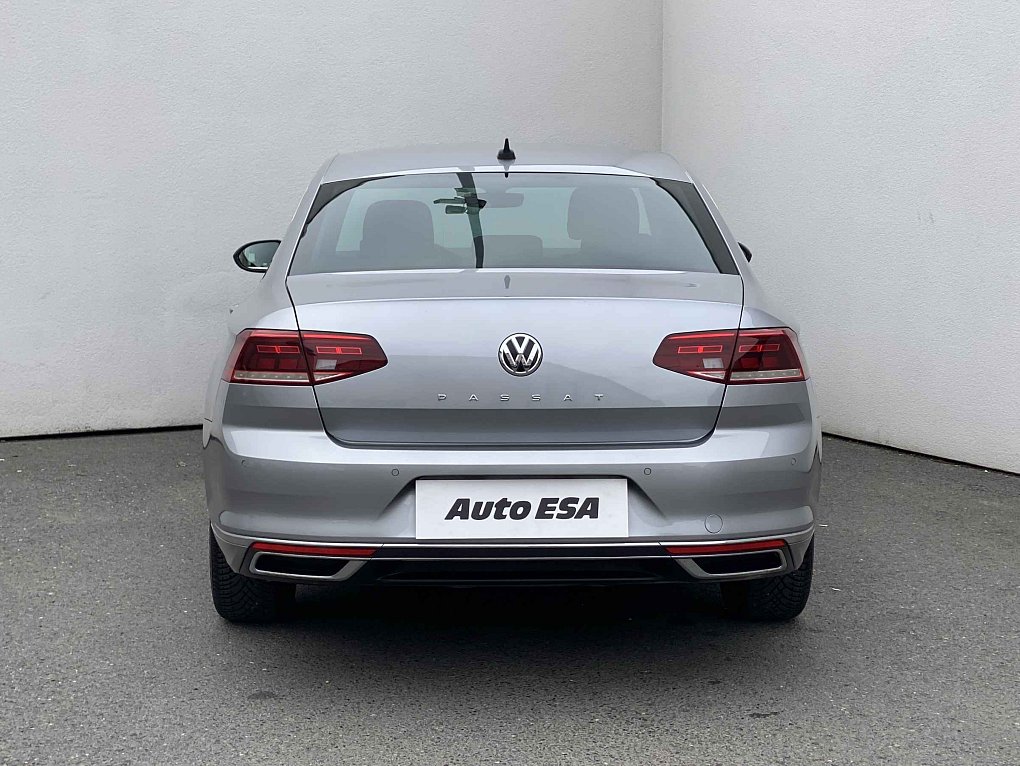 Volkswagen Passat 2.0TDi Elegance