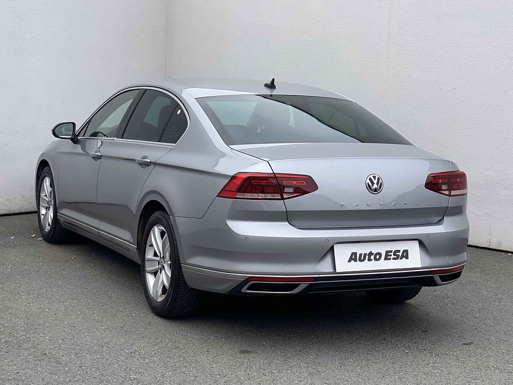 Volkswagen Passat 2.0TDi Elegance
