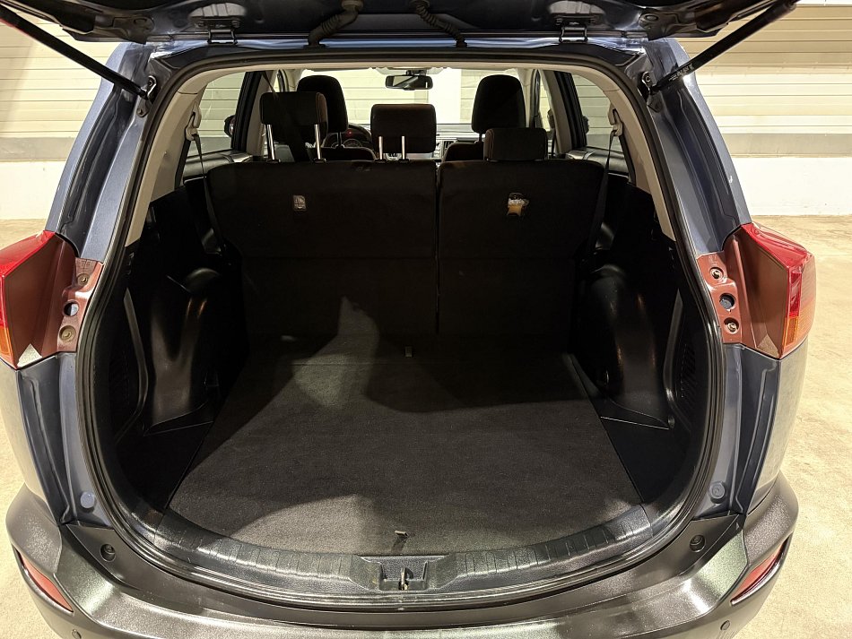 Toyota RAV4 2.2 d-cti  4x4