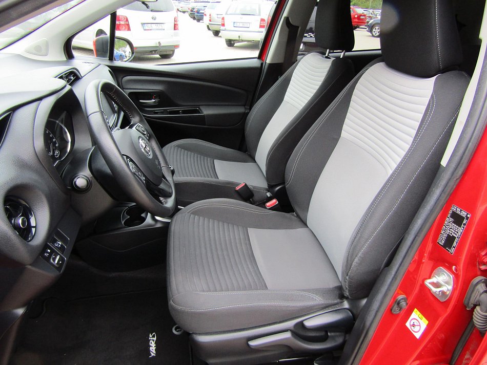 Toyota Yaris 1.5 VVT-i 