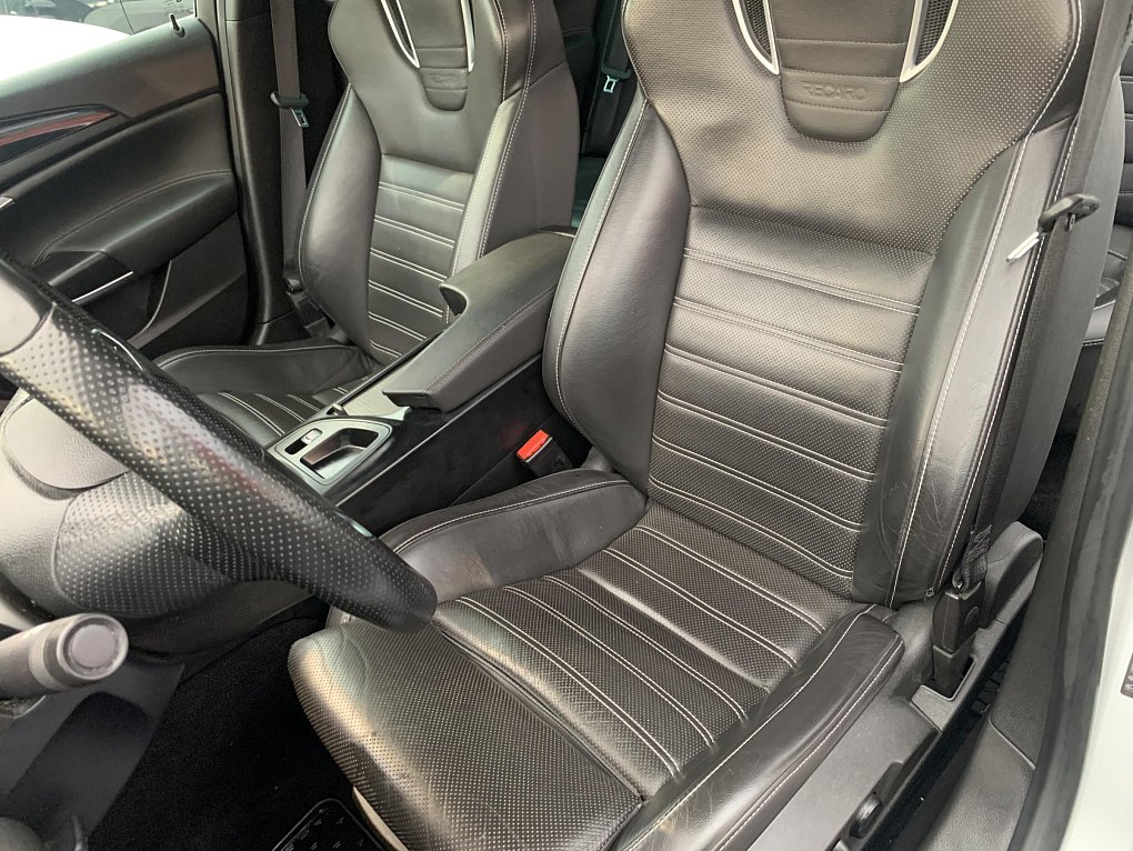 Opel Insignia 2.0CDTi  Sports Tourer SW