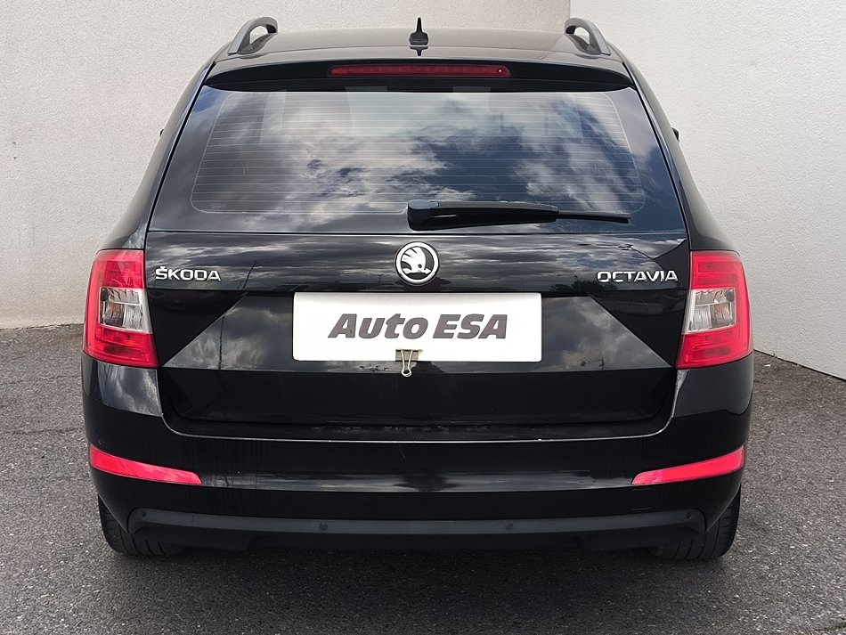 Škoda Octavia III 2.0 TDi Elegance