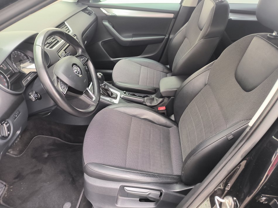 Škoda Octavia III 2.0 TDi Elegance