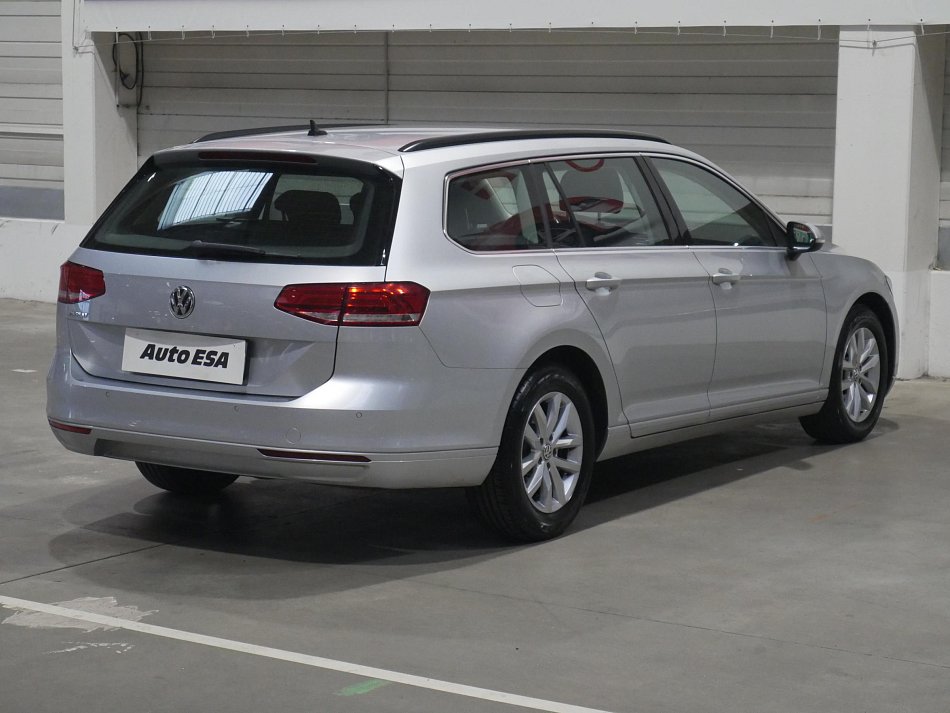 Volkswagen Passat 2.0 TDi 