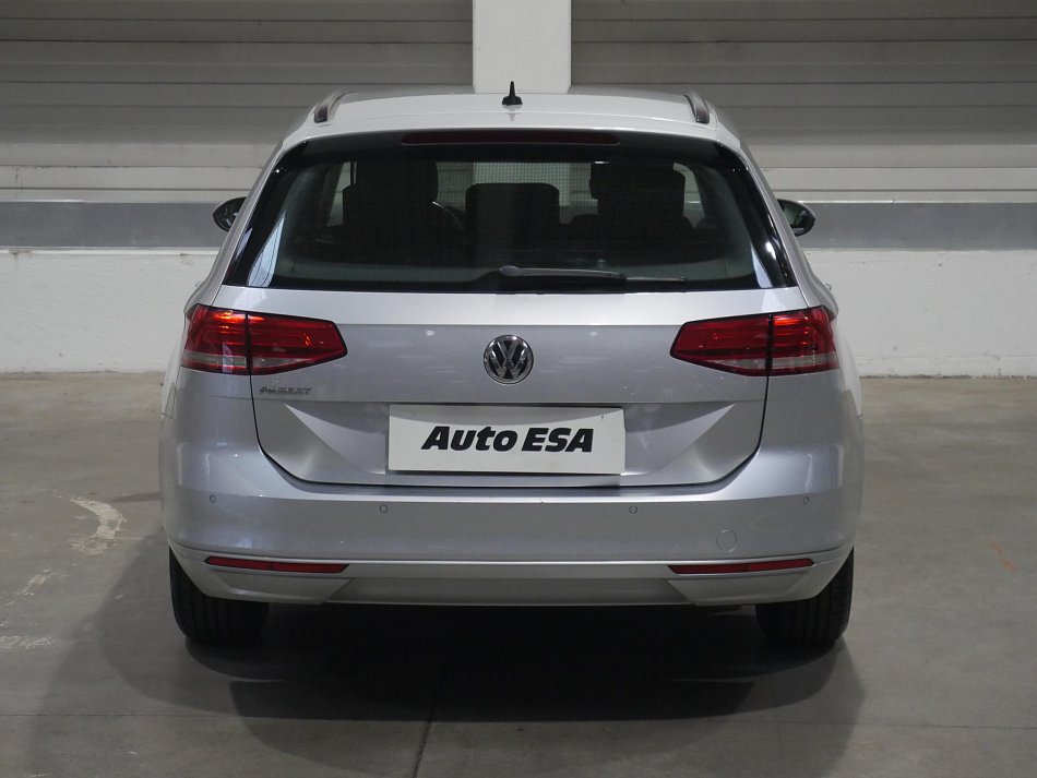 Volkswagen Passat 2.0 TDi 