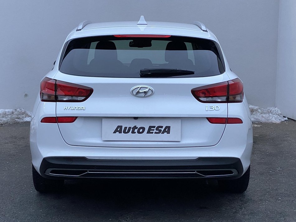 Hyundai I30 1.5 T-GDi Smart 48V