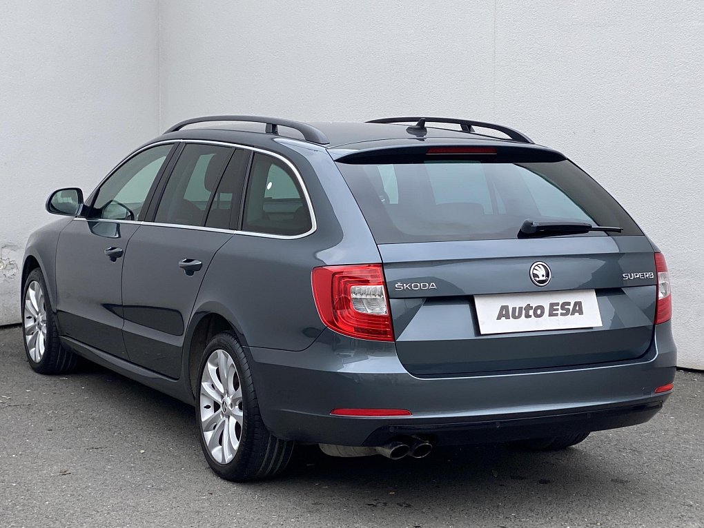 Škoda Superb II 2.0 TDi Ambition