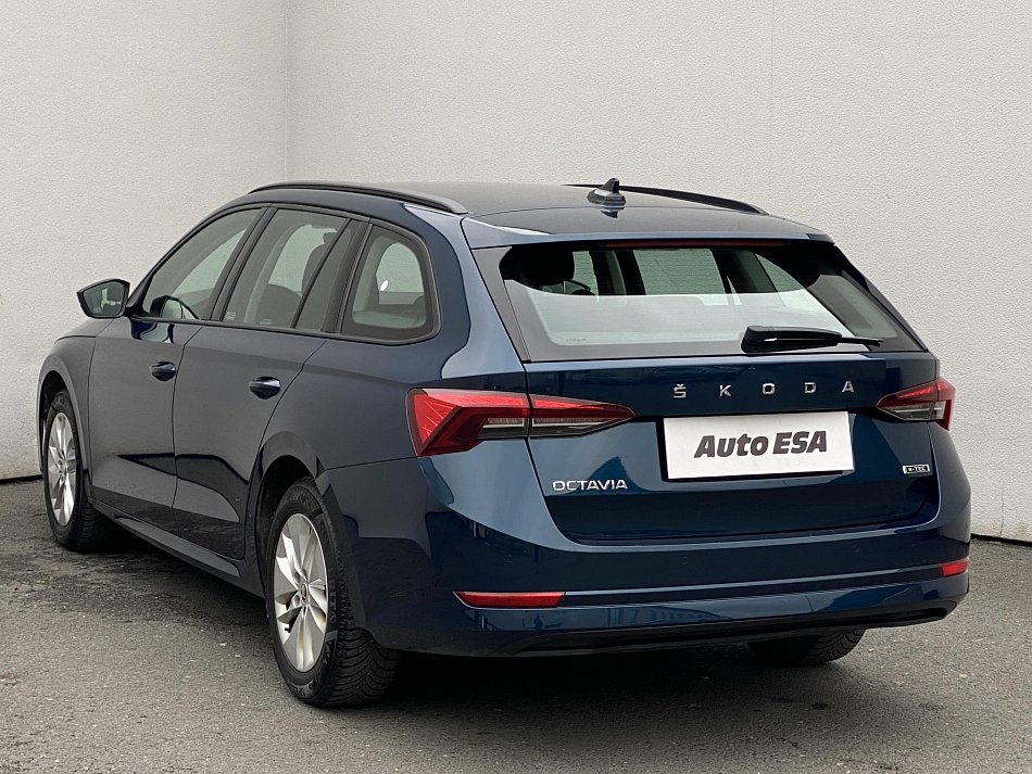 Škoda Octavia IV 1.0 e-TEC Ambition