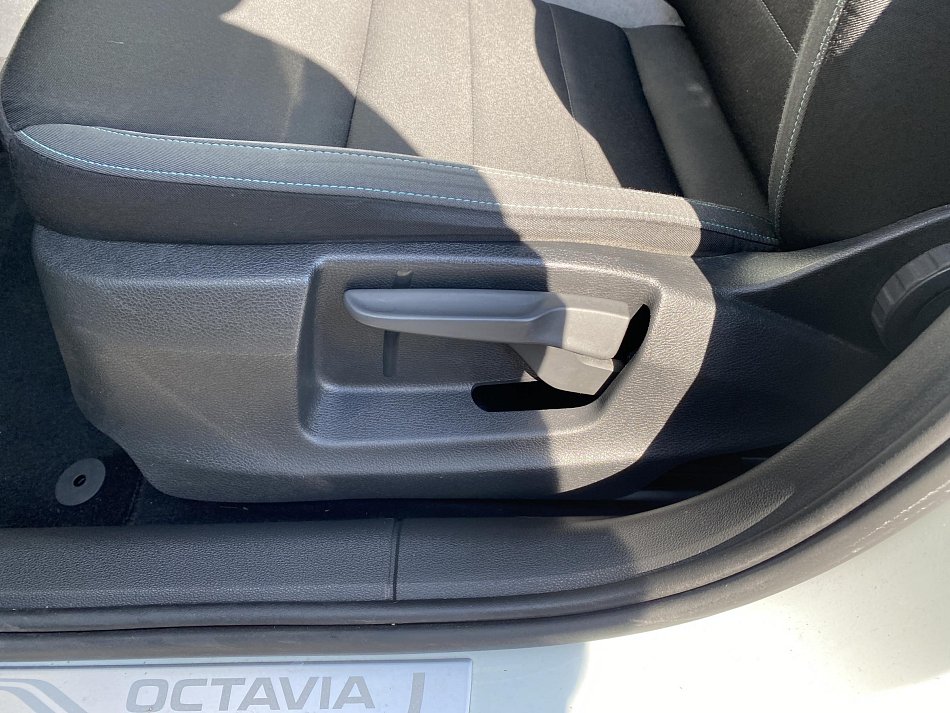 Škoda Octavia III 1.0 TSi Joy