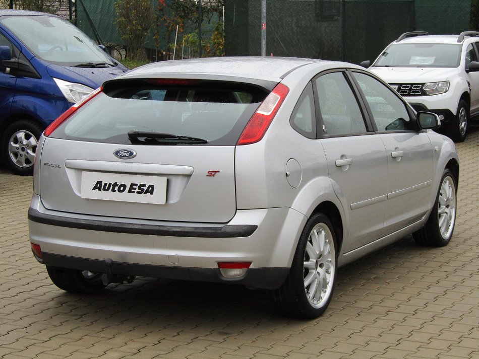 Ford Focus 1.8 16V 