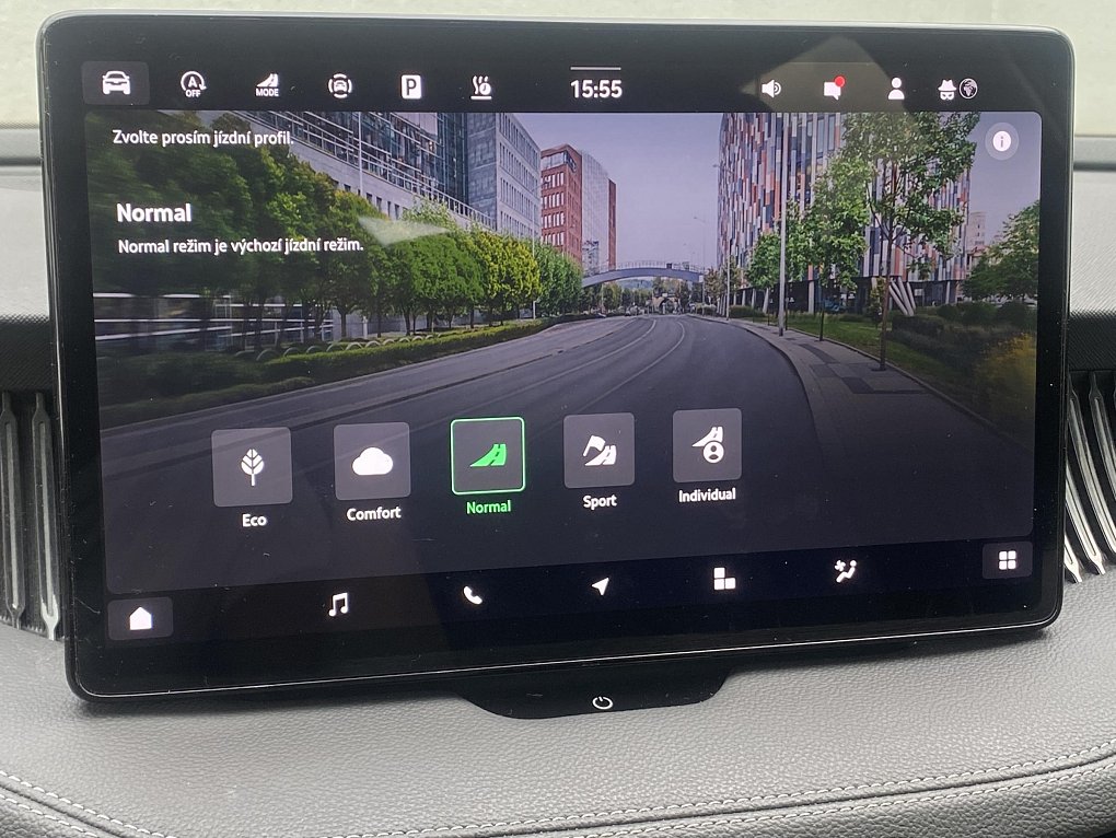 Škoda Superb IV 2.0 TDi 