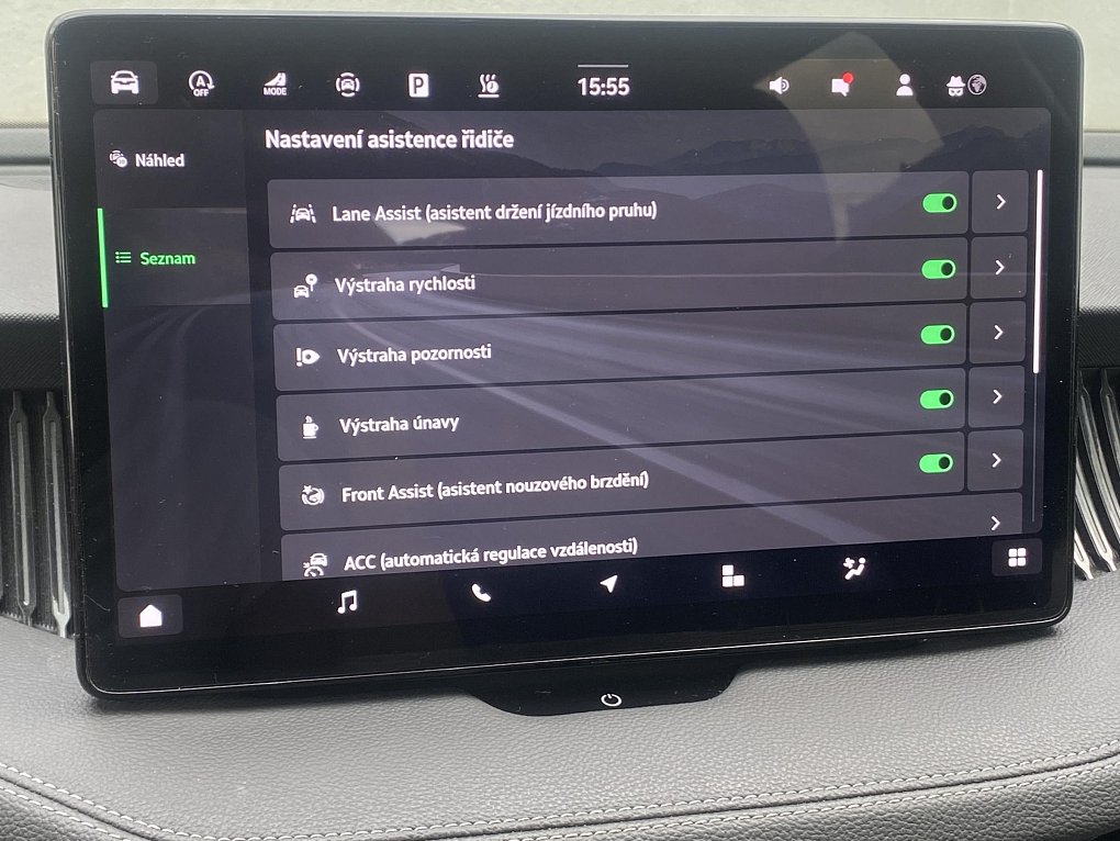 Škoda Superb IV 2.0 TDi 