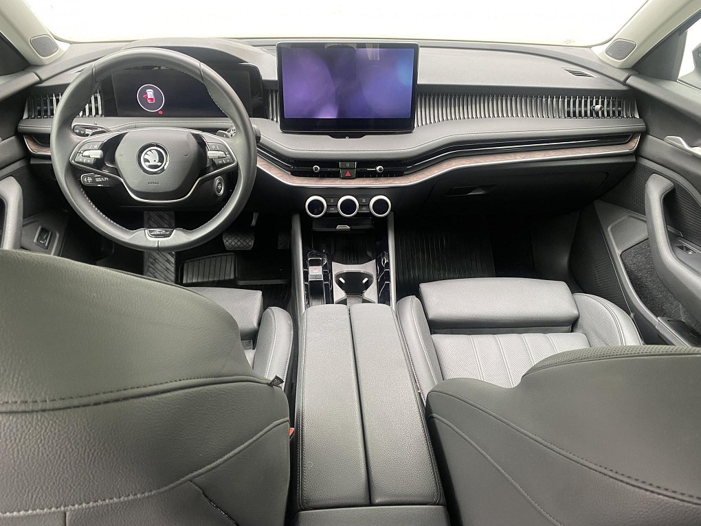 Škoda Superb IV 2.0 TDi 