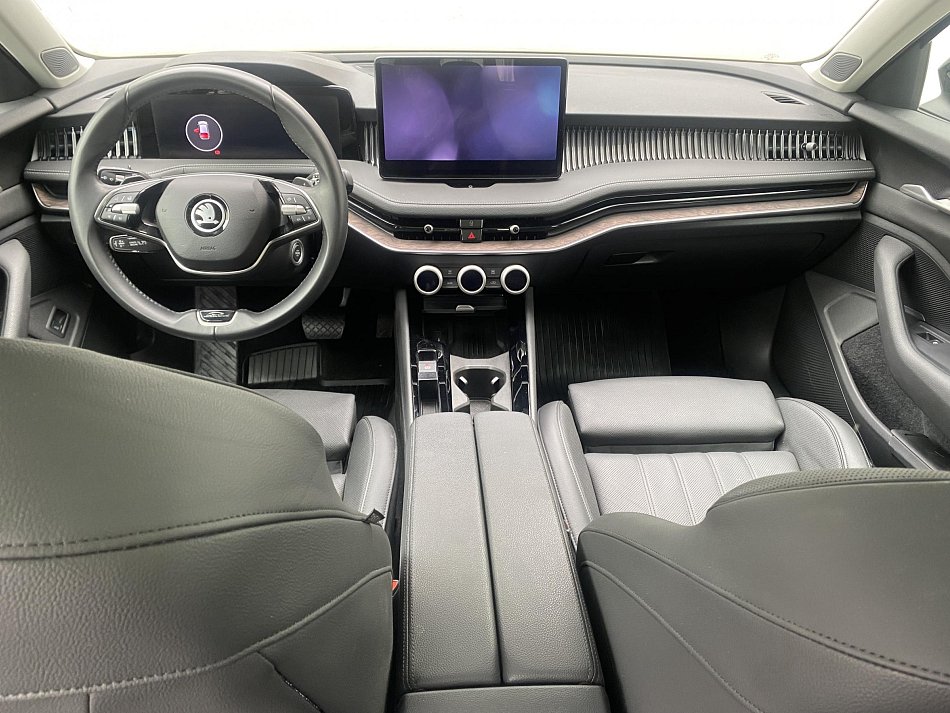 Škoda Superb IV 2.0 TDi 
