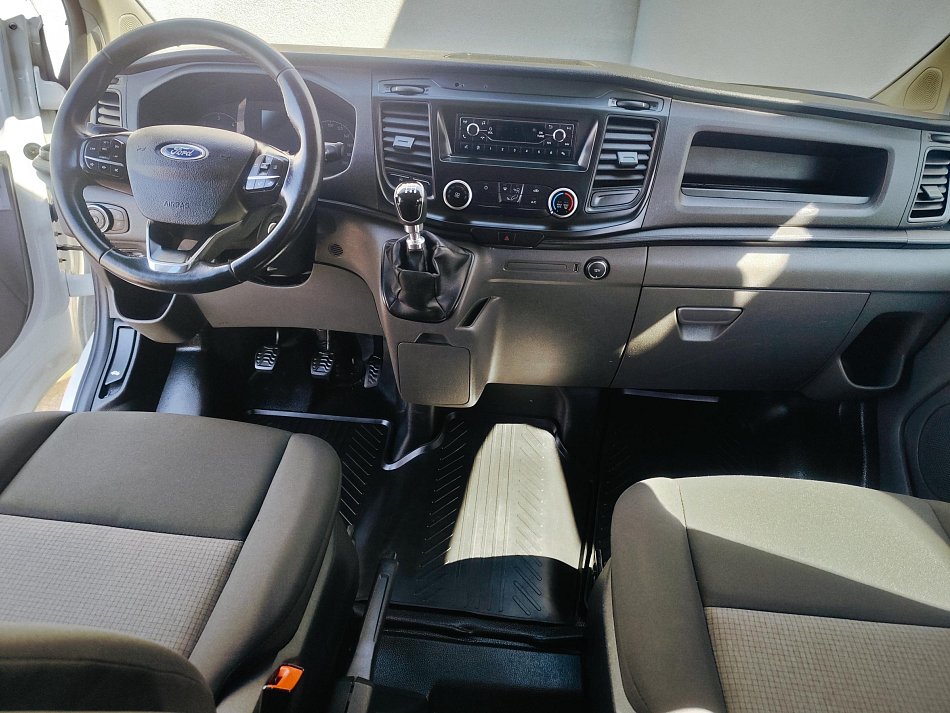 Ford Transit Custom 2.0TDCi  5míst