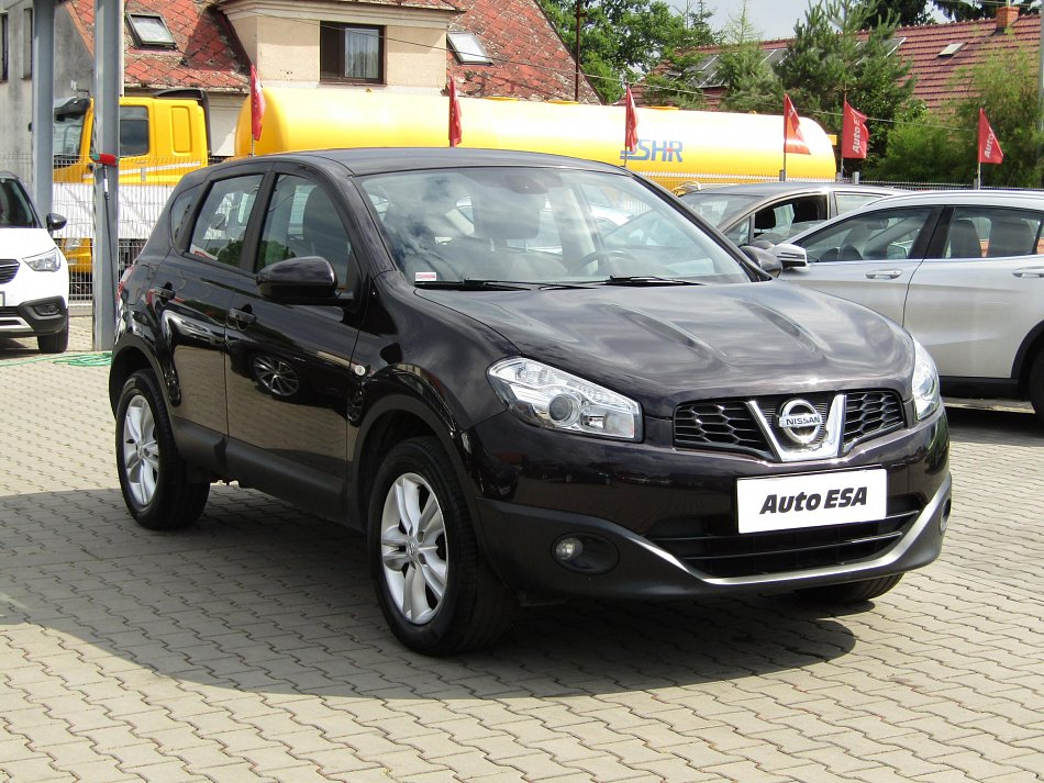 Nissan Qashqai 2.0i 