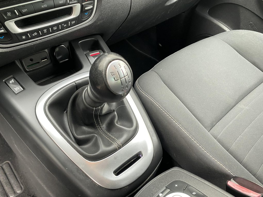 Renault Scénic 1.5 dCi Limited