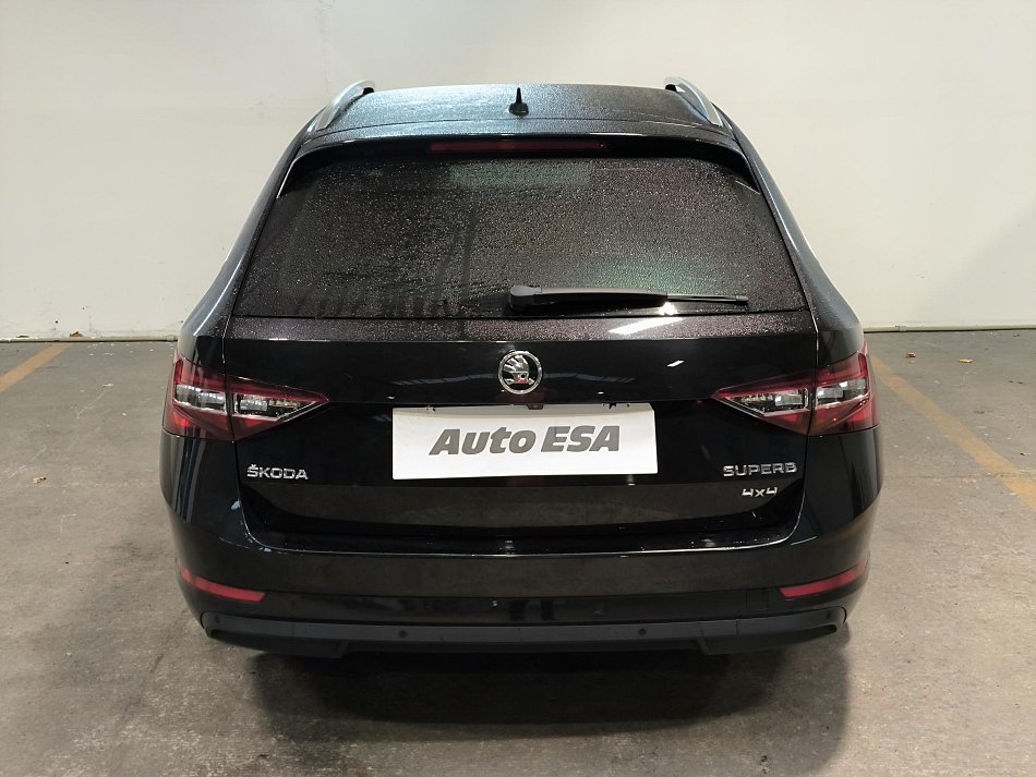 Škoda Superb III 2.0 TDi 