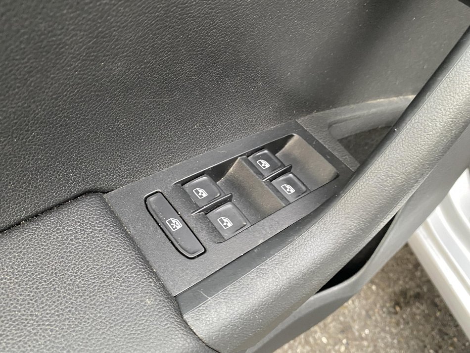 Škoda Octavia III 1.6 TDi Joy