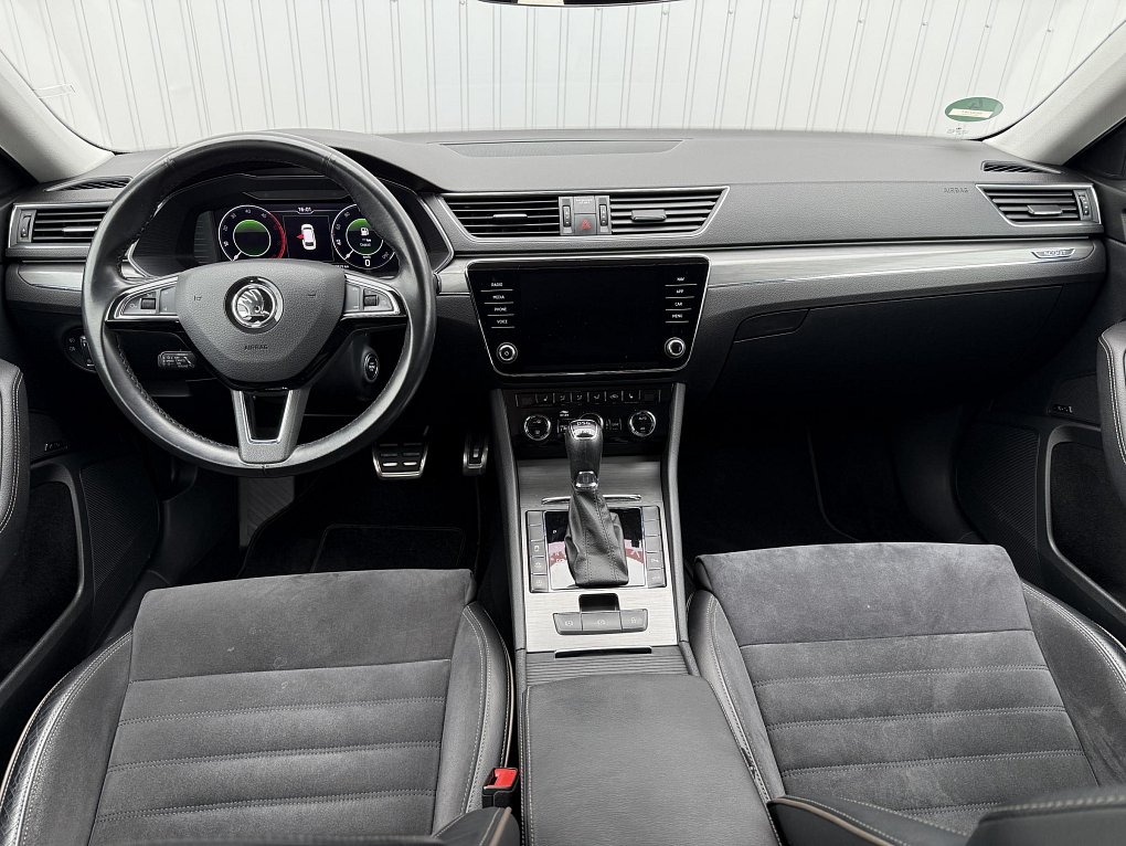 Škoda Superb III 2.0 TDi Scout