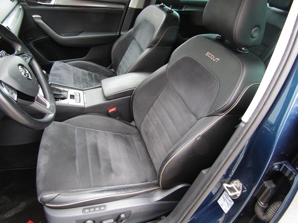 Škoda Superb III 2.0 TDi Scout