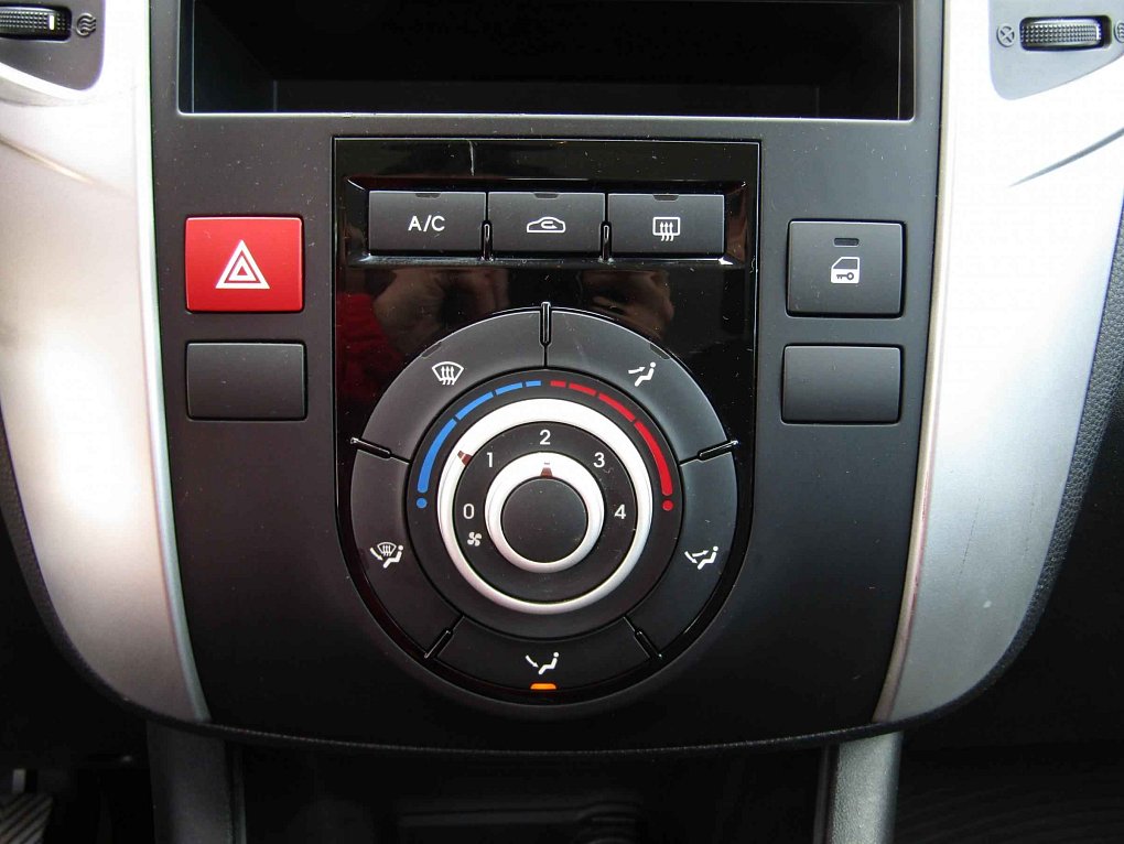 Kia Venga 1.4 CVVT 
