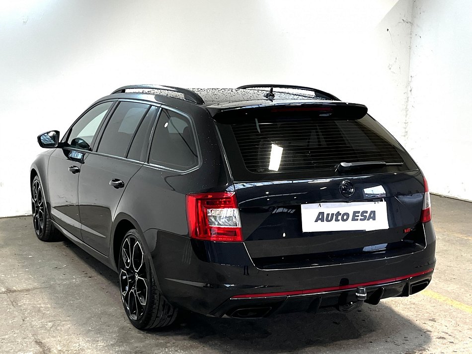 Škoda Octavia III 2.0 TDi RS