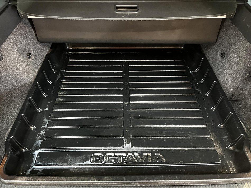 Škoda Octavia III 2.0 TDi RS