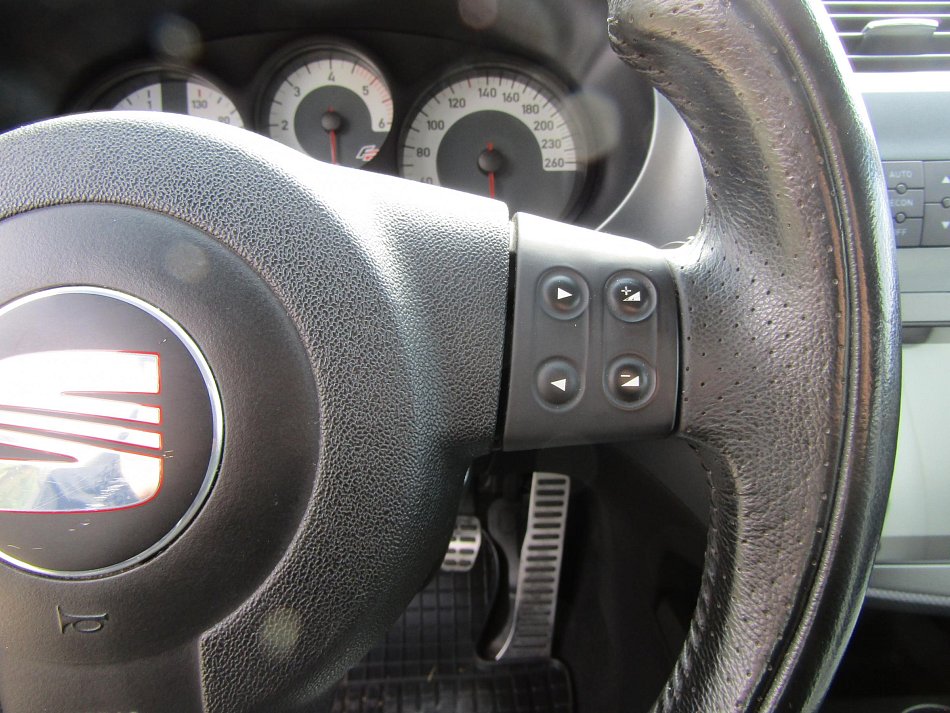 Seat Leon 2.0 TDi  FR