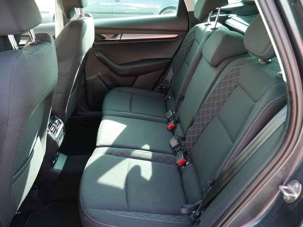 Škoda Karoq 1.6 TDi Soleil